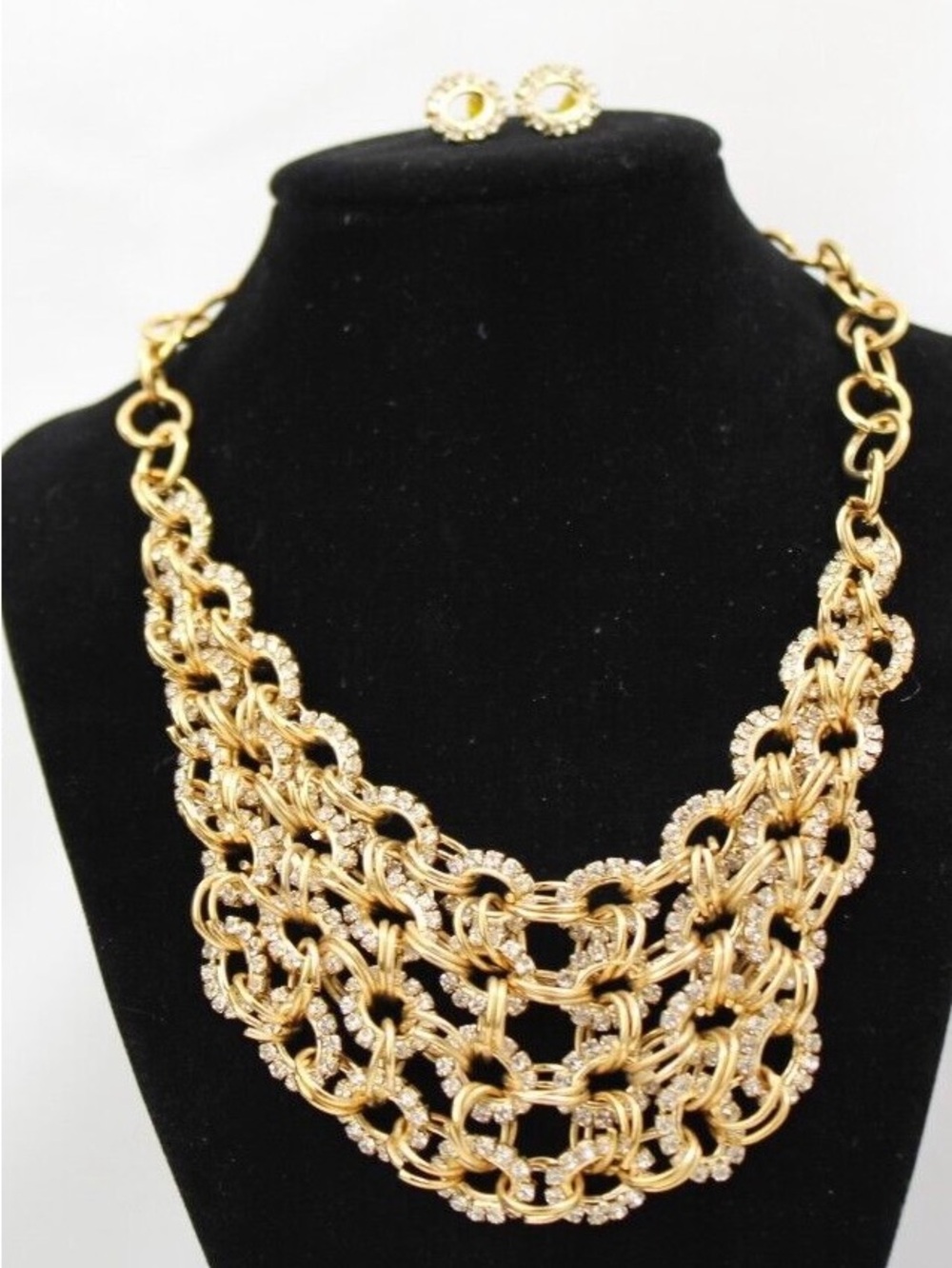 Bella Del Mar Expression Collection Necklace and Earrings